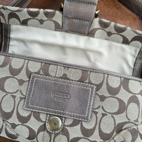 Coach Y2K Soho Signature Mini Demi Baguette Style No. 8K38 - Picture 13 of 15